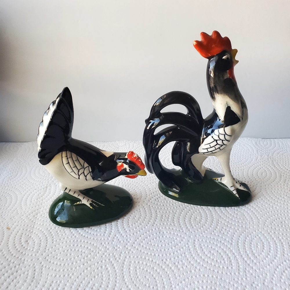 Vintage Antique Ceramic Rooster Figurine Japanese Made 7" And 5" 2 Pieces.